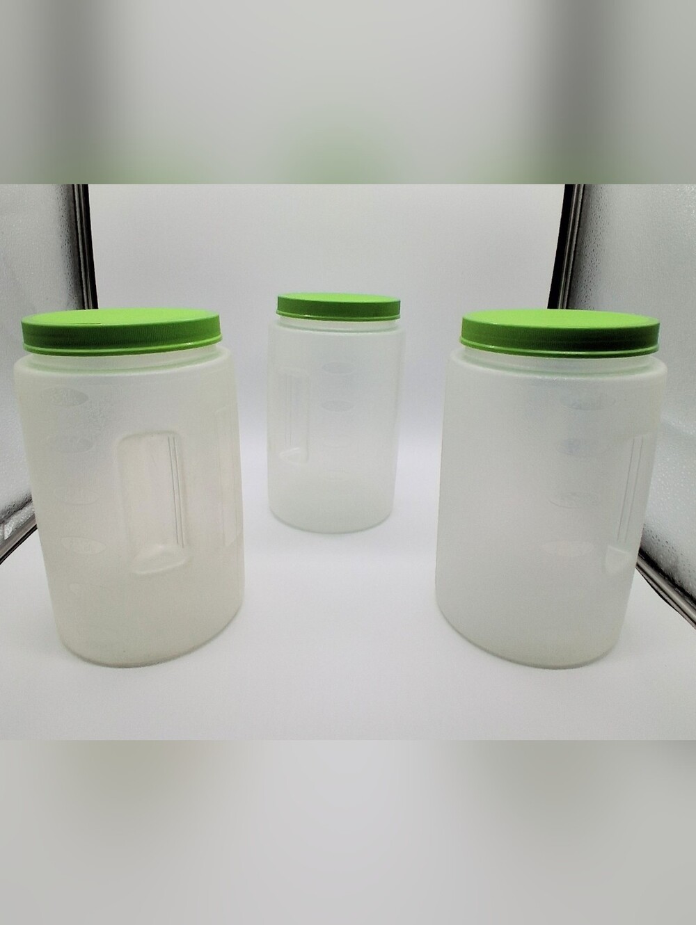 United Solutions 3 Qt 12 Cup Food Storage Plastic Canisters Green Lid 3 Pack